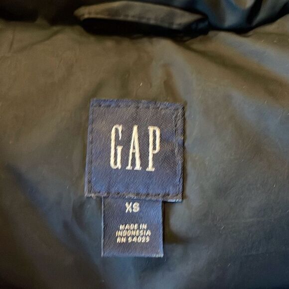 Gap goose down full black puffer vest size xs - Picture 6 of 8